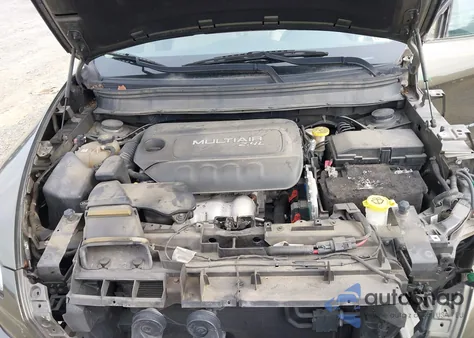 2016 Jeep Cherokee Sport z USA, uszkodzony, nr VIN 1C4PJLAB1GW160019